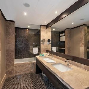 Prezydencki apartament z łóżkiem king-size
